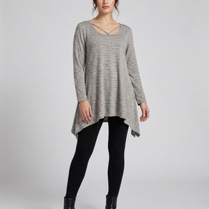 تونیک زنانه کومو بلک مدل As3581