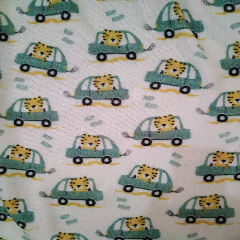 پارچه حوله ای طرح عروسکی ماشین ببری کد MJtowel150