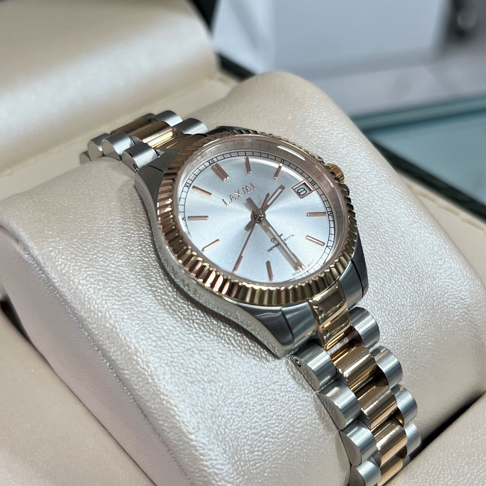 ساعت مچی عقربه ای زنانه مدل 8506L-E - - 4