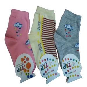 جوراب دخترانه تابش ایران پود کد 0049 مجموعه 3 عددی