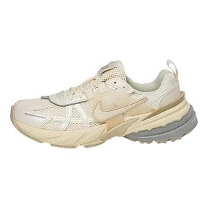 کفش پیاده‌روی مدل V2k