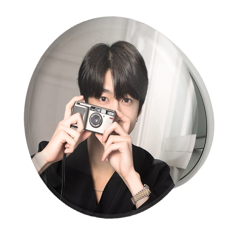 آینه جیبی خندالو طرح هیونگ وون گروه مانستا اکس MONSTA X مدل تاشو کد 21177 