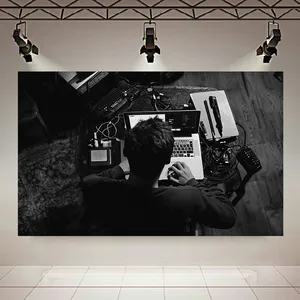 تابلو بوم طرح مخمل کدنویسی مدل میز کار کد PD130676