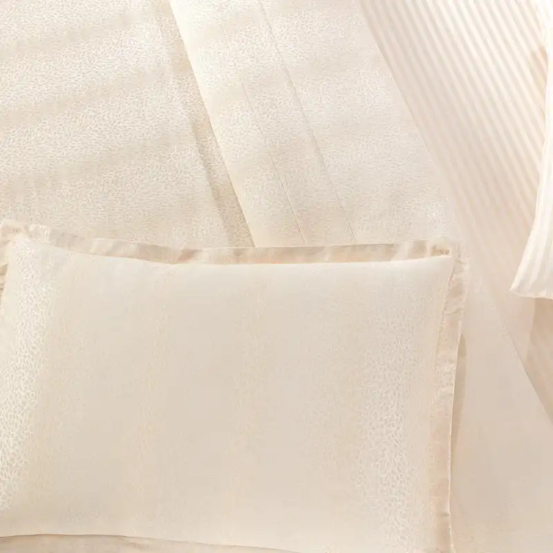 سرویس روتختی مادام کوکو طرح Auvergne Kıng sitan دونفره 6 تکه