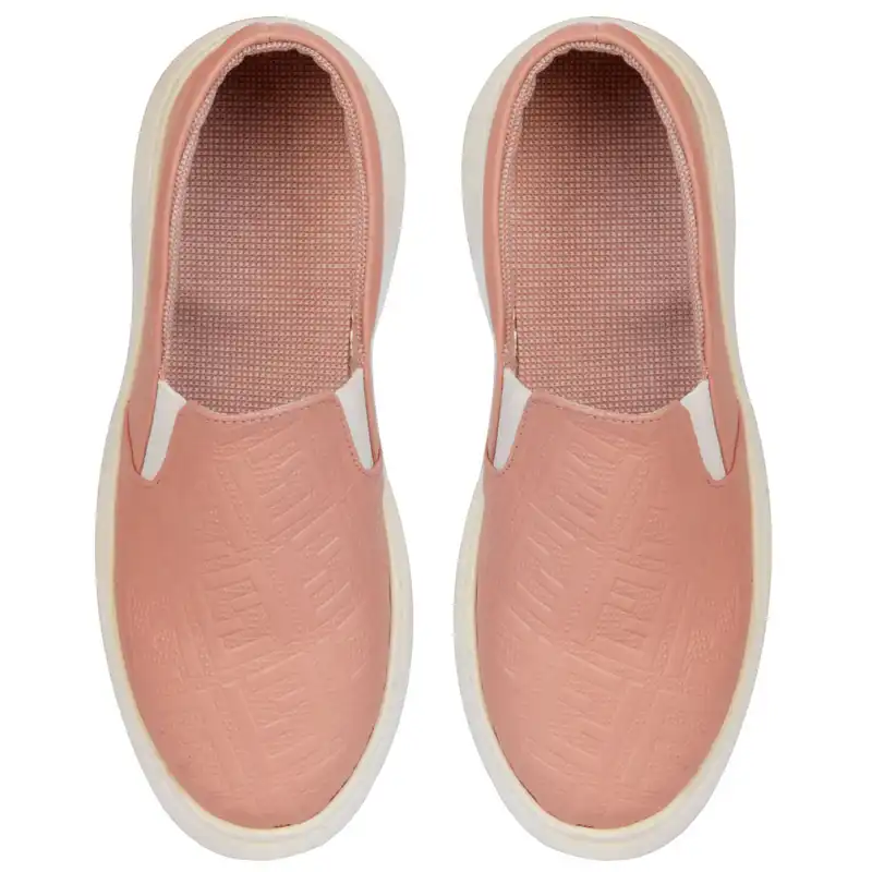 کفش روزمره زنانه مدل 359002627 کشی رنگ کالباسی