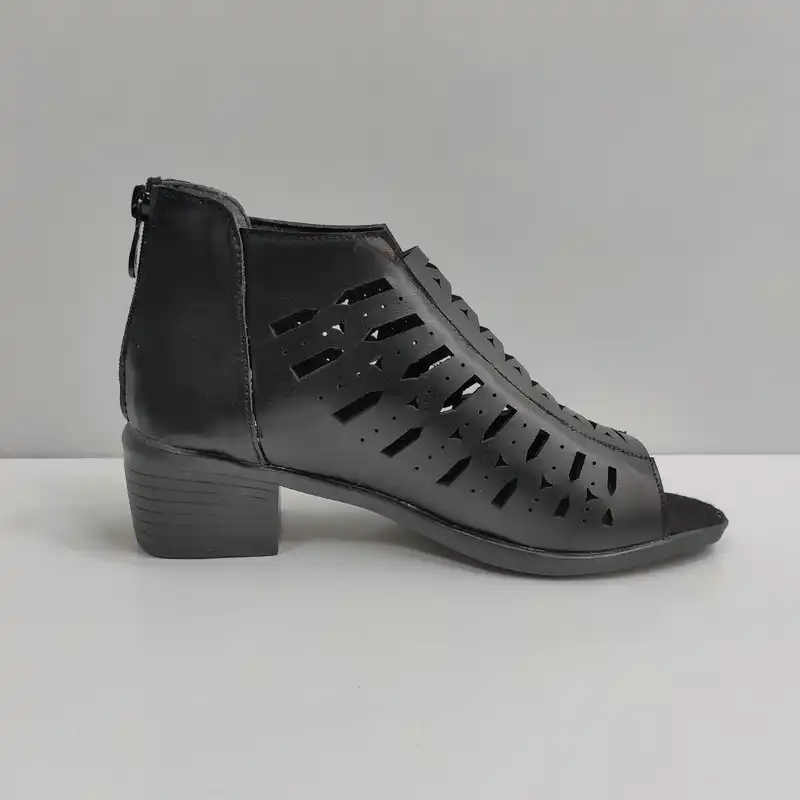 صندل زنانه مدل 2860