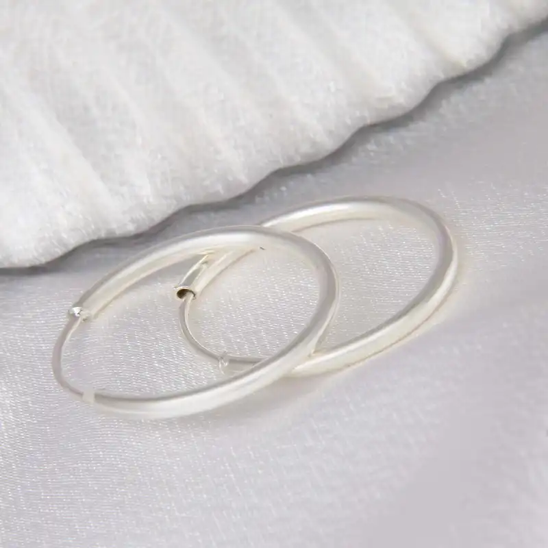 گوشواره نقره زنانه بازرگانی میلادی مدل حلقه ای کد GZN_273