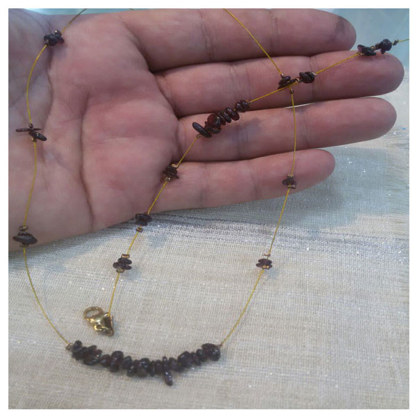 نیم ست زنانه مدل سنگ گارنت