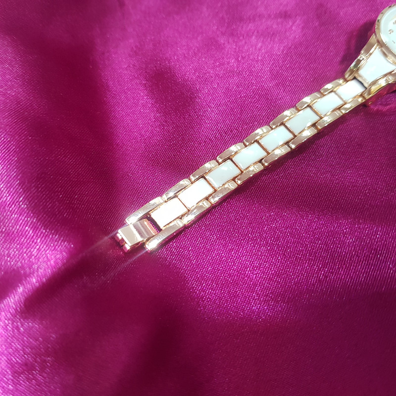 ساعت مچی عقربه ای زنانه مدل فلزی ظریف کد H19