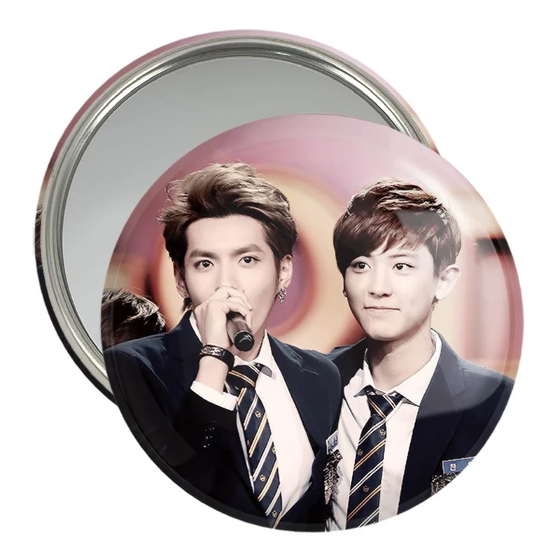 آینه جیبی خندالو مدل گروه اکسو EXO  کد 13599