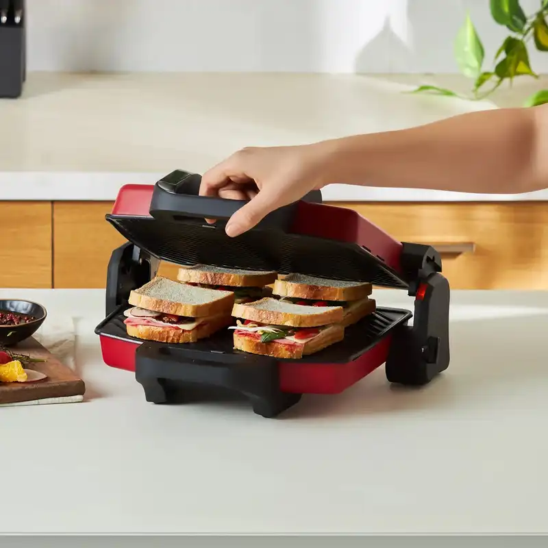 ساندویچ ساز کاراجا مدل Future Essential