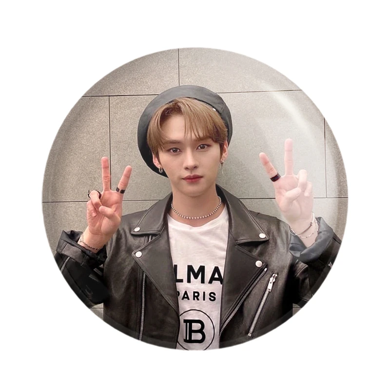 مگنت خندالو طرح لی نو گروه استری کیدز Stary Kids کد 16883