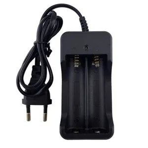 شارژر اتوماتیک باتری لیتیومی مدل SM-202A
