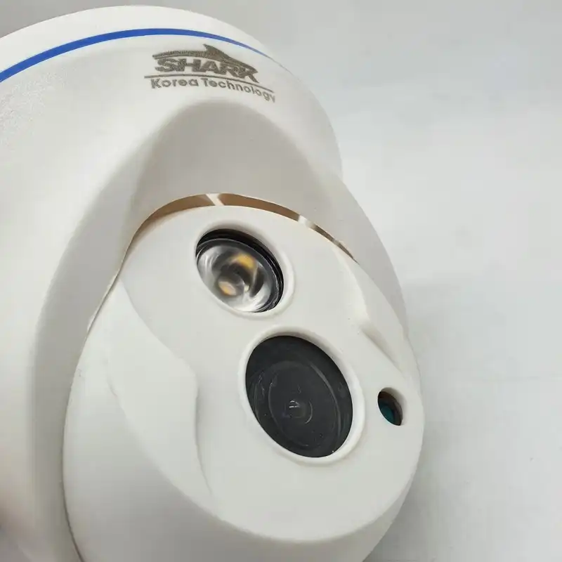 دوربین مداربسته آنالوگ شارک مدل warm light-SH899/1200TVL