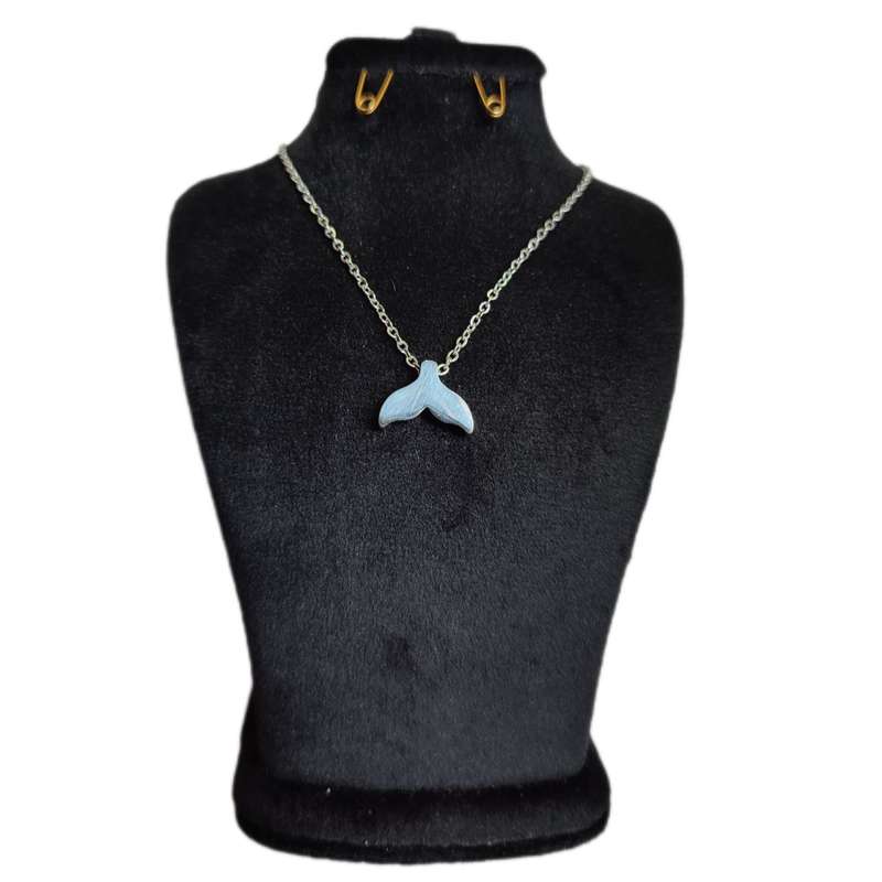 گردنبند مدل دم وال سه بعدی