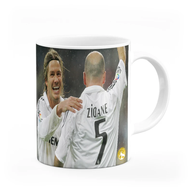 ماگ هومرو طرح تیم باشگاه فوتبال رئال مادرید دیوید بکام مدل MG4982