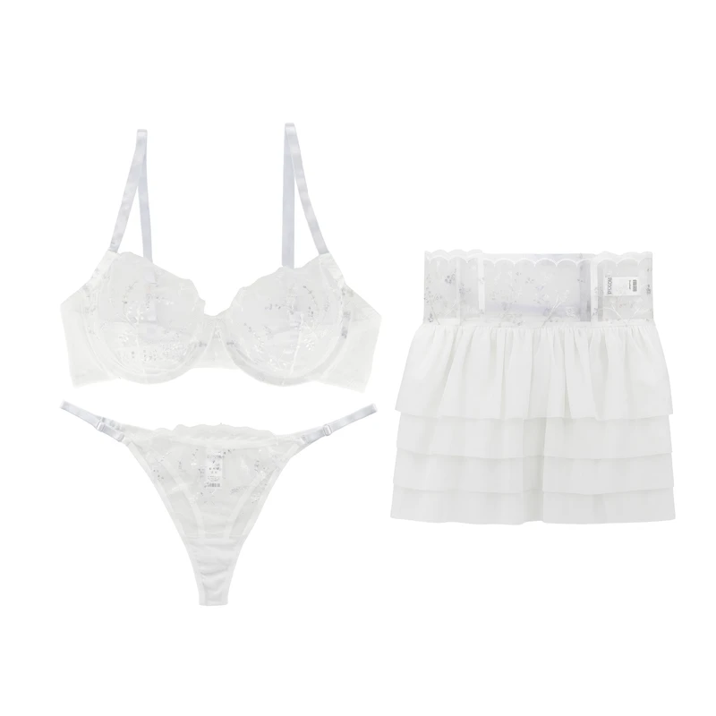 ست شورت و سوتین زنانه برتا مدل توری کد 2400UY به همراه دامن
