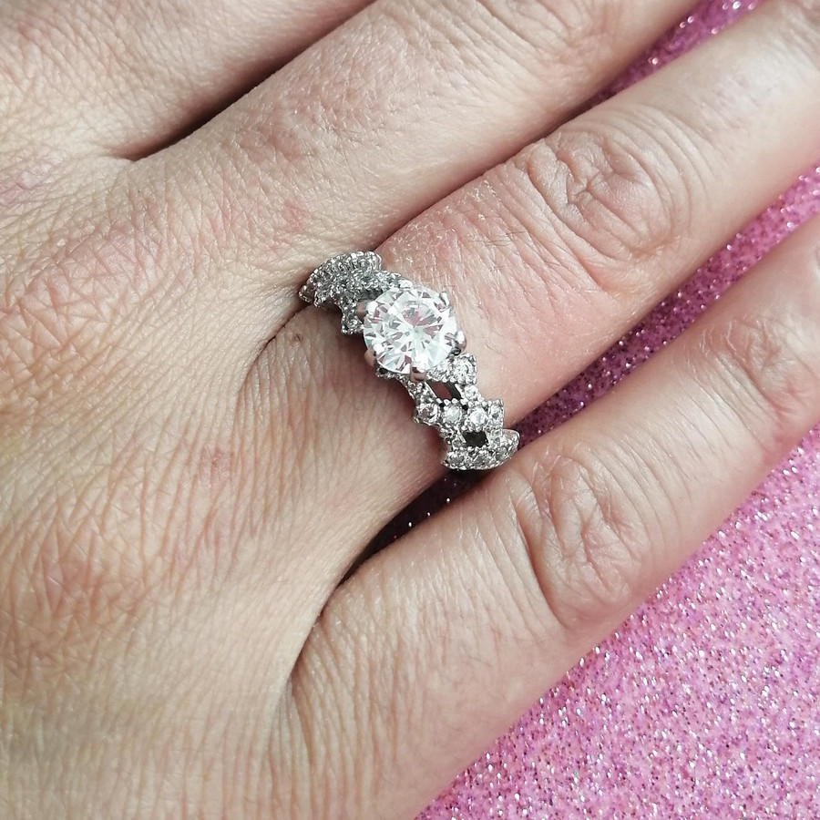 انگشتر نقره زنانه مدل جواهری سولیتر نگین دار JW5030