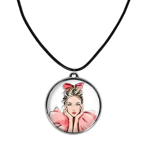 گردنبند خندالو مدل دختر قوی Girl Power کد 2892428925