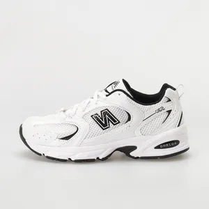 کفش پیاده‌روی مدل B.A 530