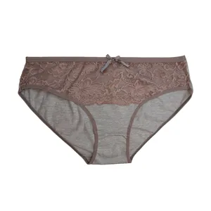 شورت زنانه مدل بالا گیپور کد SH1109-22