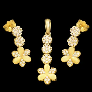 نیم ست طلا 18 عیار زنانه طلای مستجابی کد 670140