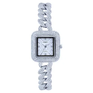 ساعت مچی عقربه ای نقره زنانه مدل 0281