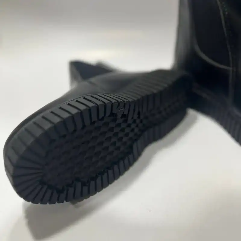 نیم بوت زنانه مدل بغل کشoy