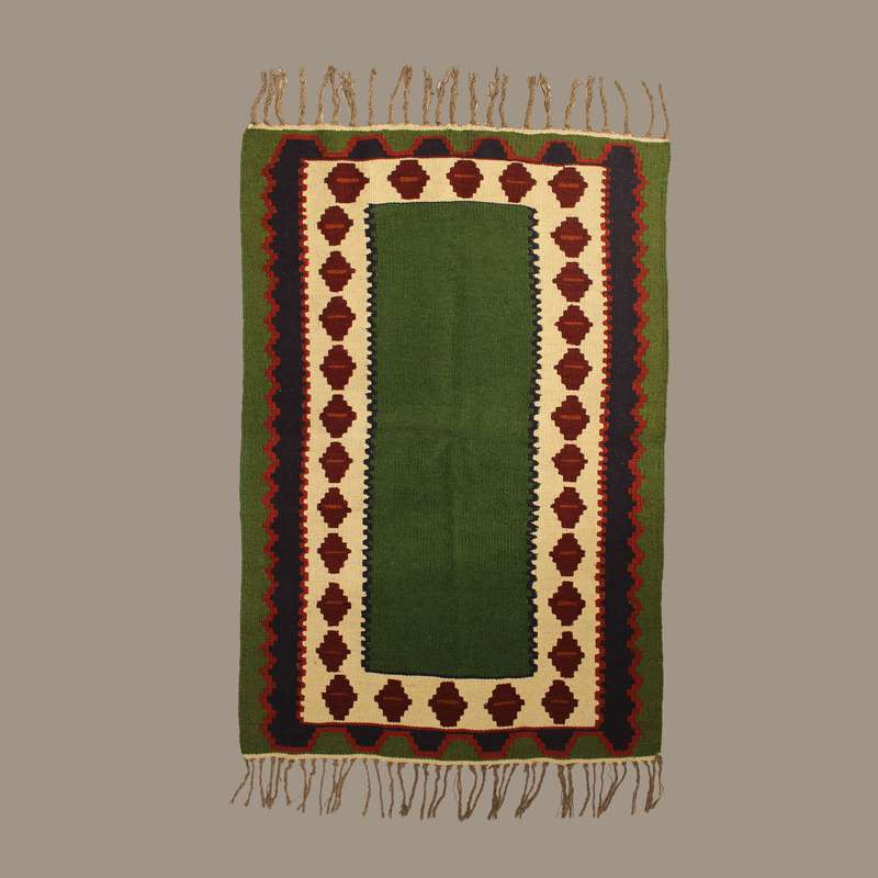 گلیم دستباف یک و نیم متری طرح باغ انار کد 05