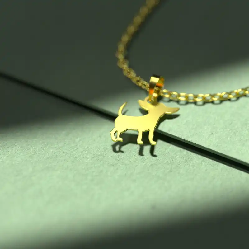 گردنبند طلا 18 عیار زنانه مدوپد مدل سگ کد J3-1-1077