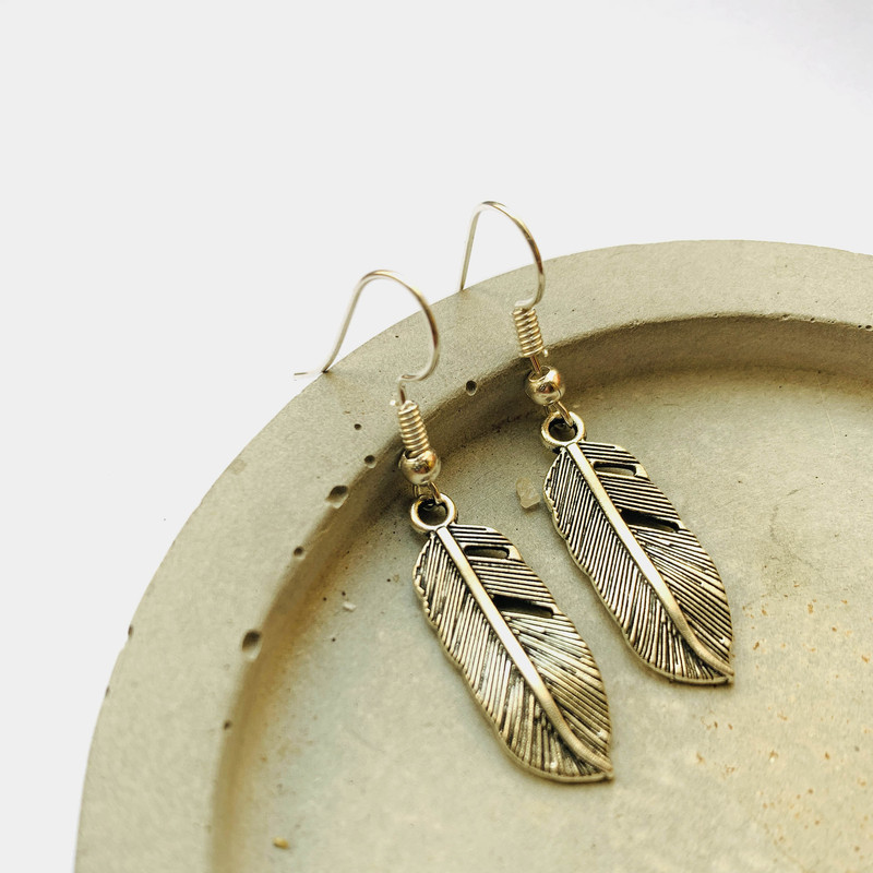 گوشواره زنانه طرح پر