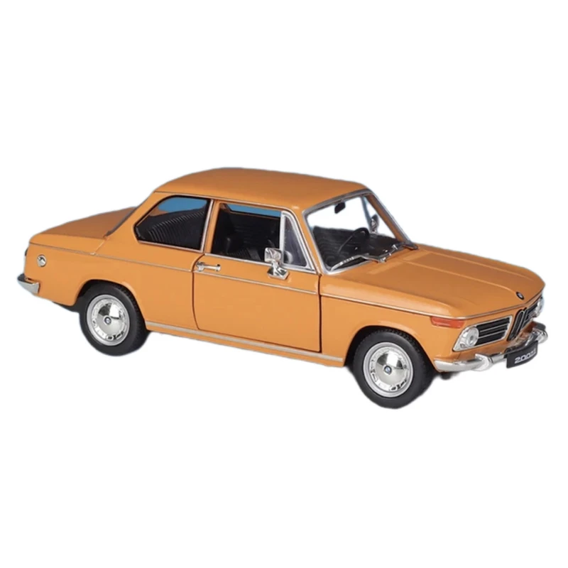 ماکت ماشین ولی مدل ماکت بی ام و 2002