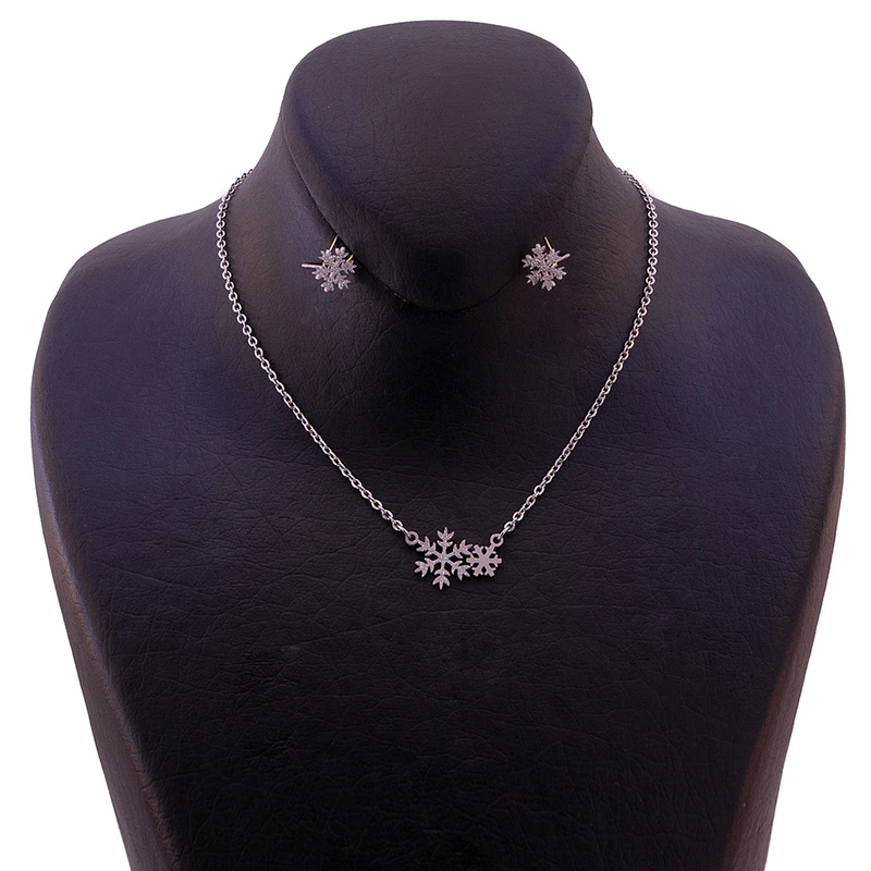 نیم ست زنانه مدل برف شنی کد tdn311