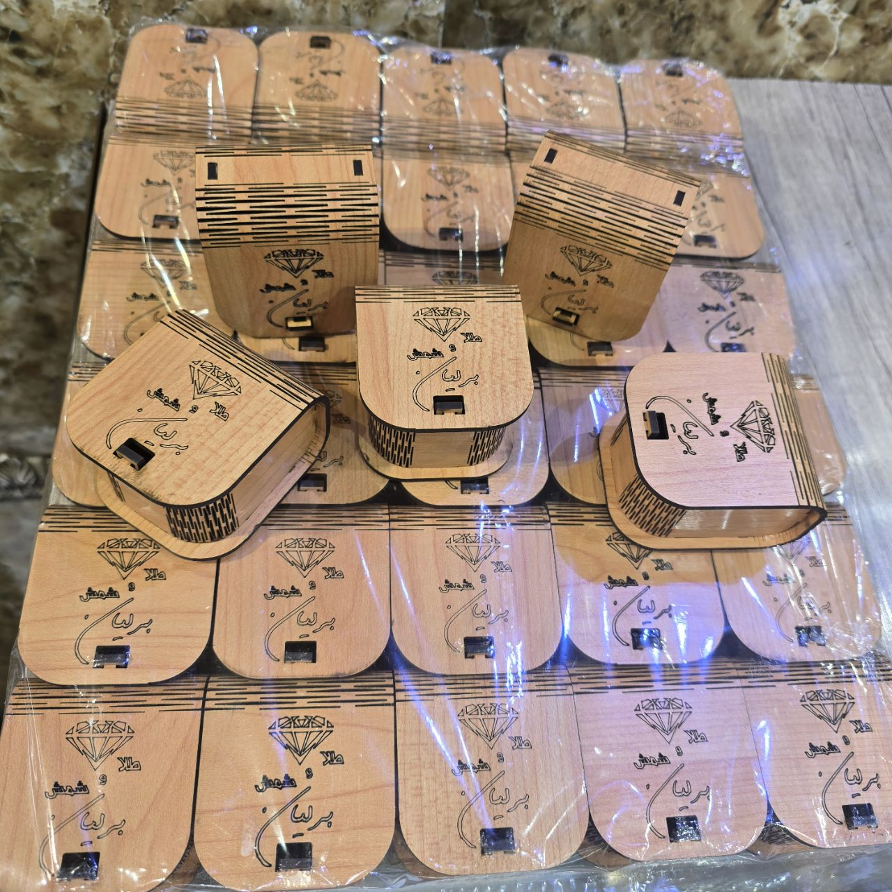 شمش طلا 18 عیار طلا و شمش برلیان مدل ملکه