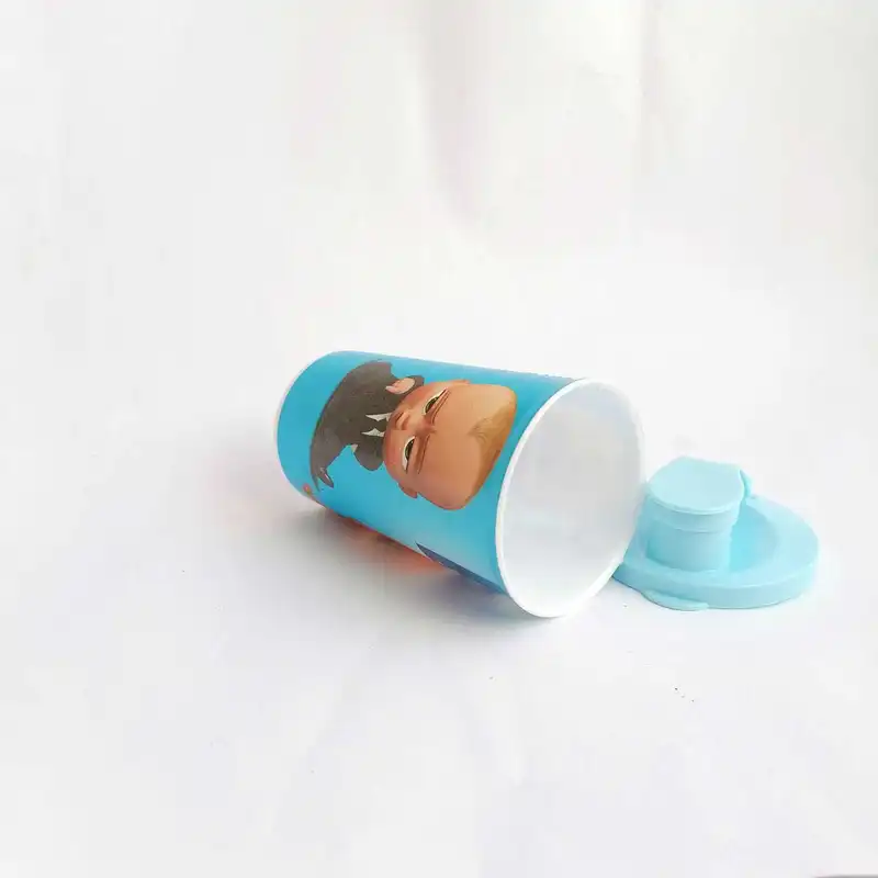لیوان کودک طرح بچه رئیس کد Boss-Baby-9