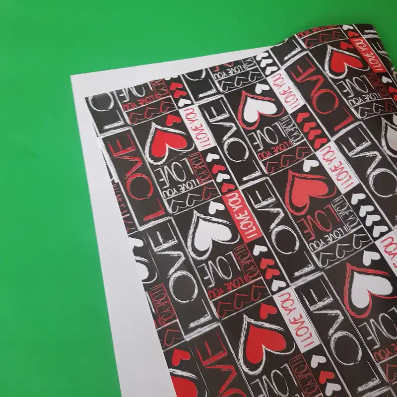 کاغذ کادو مدل قلب بسته 3 عددی