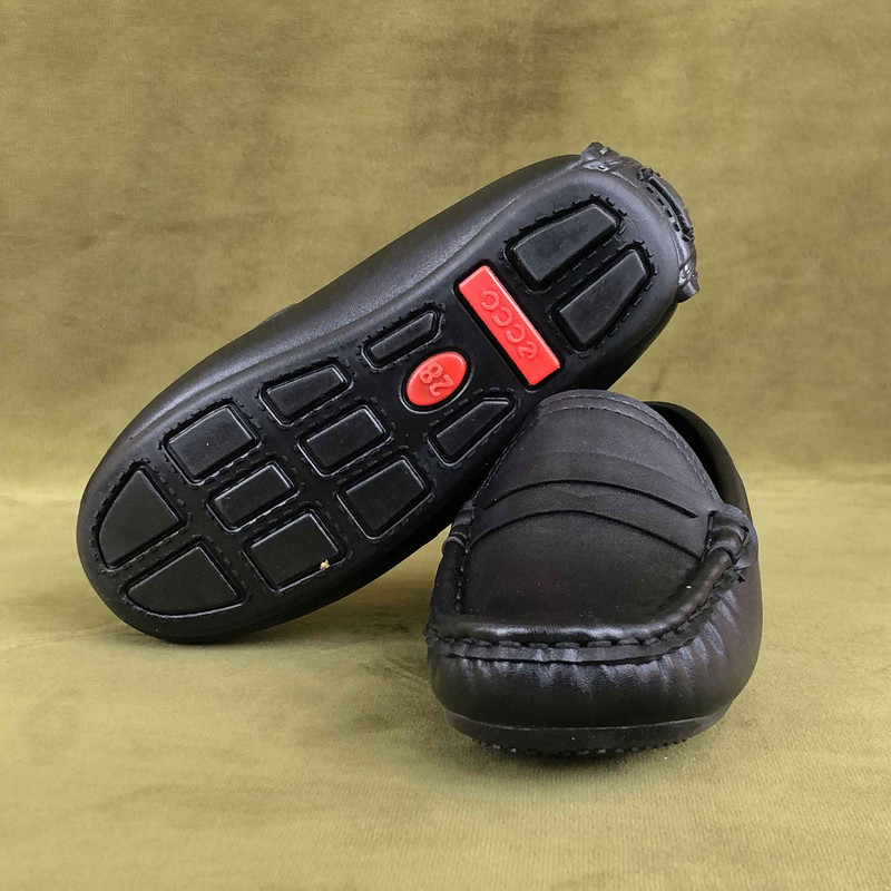 کفش پسرانه مدل KafQ-CalegQ-BlkQ-127003