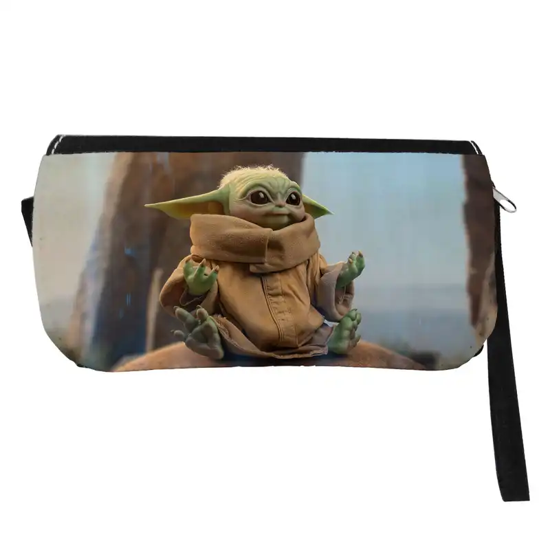 جامدادی مدل دوزیپ طرح بیبی یودا کد NI1117