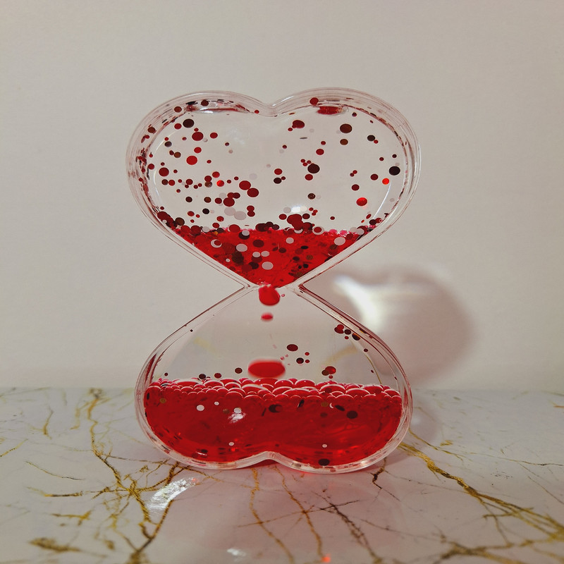 ساعت شنی طرح قلب مدل ژله ای روغنی