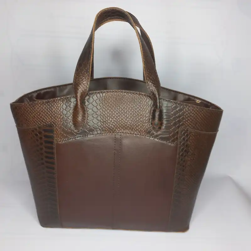 کیف دوشی زنانه مدل پوست ماری کد 01