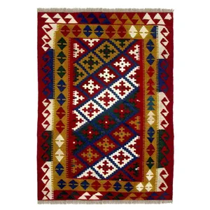 گلیم دستبافت یک و نیم متری طرح قشقایی کد 8124