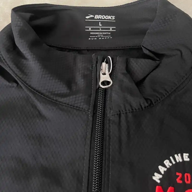 سویشرت ورزشی مردانه بروکس مدل Ja 2.0