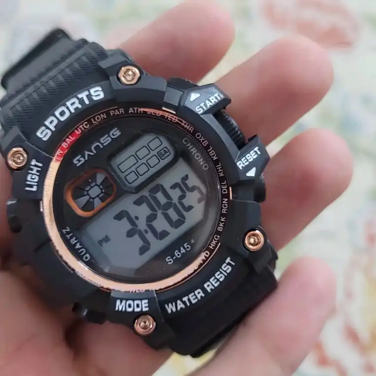 ساعت مچی دیجیتال مدل تک زمانه کد 1