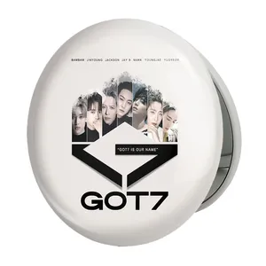 آینه جیبی خندالو طرح گروه گات سون GOT7 مدل تاشو کد 21034 