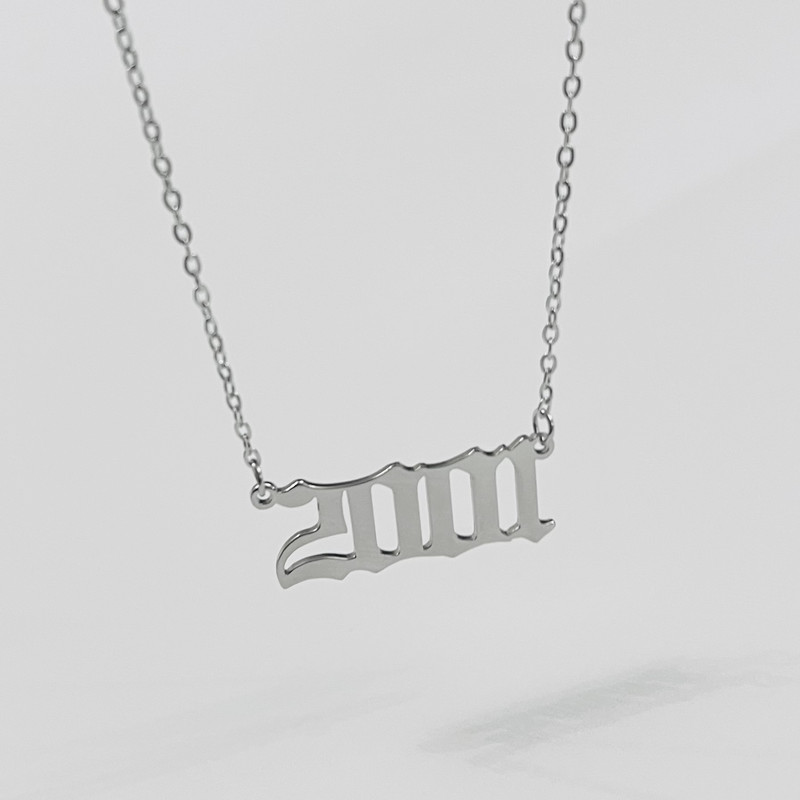 گردنبند زنانه مدل استیل سال میلادی 2001 گردنبند زنانه مدل استیل سال میلادی 2001