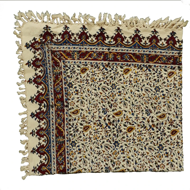 رومیزی قلمکار مدل سنتی