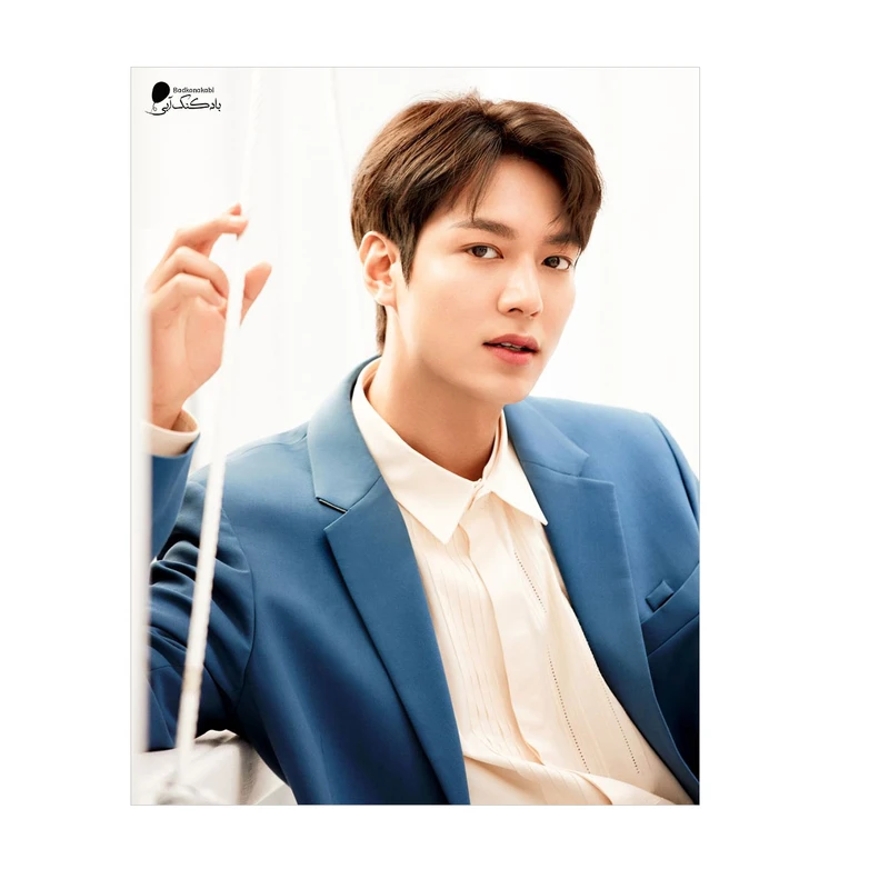 پوستر دیواری بادکنک آبی طرح Lee Min-ho مدل K5