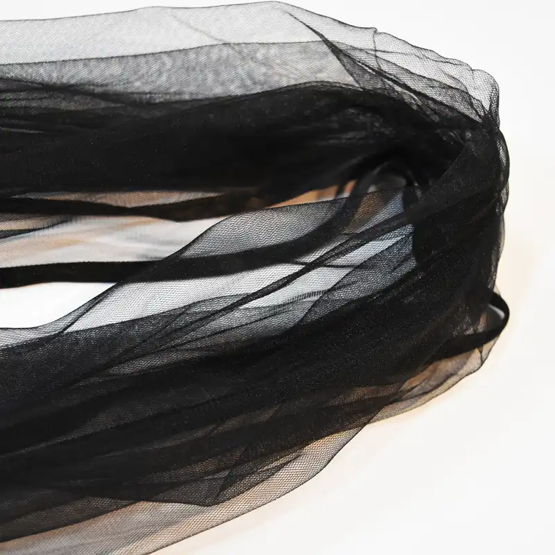 شال زنانه مدل توری لبه دار کد 203