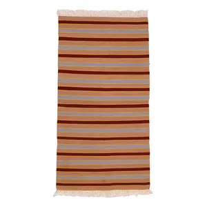 گلیم دستبافت یک متری مدل نایین کد 4040941 زمینه کرم