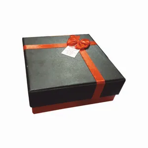 جعبه هدیه مدل کلاسیک